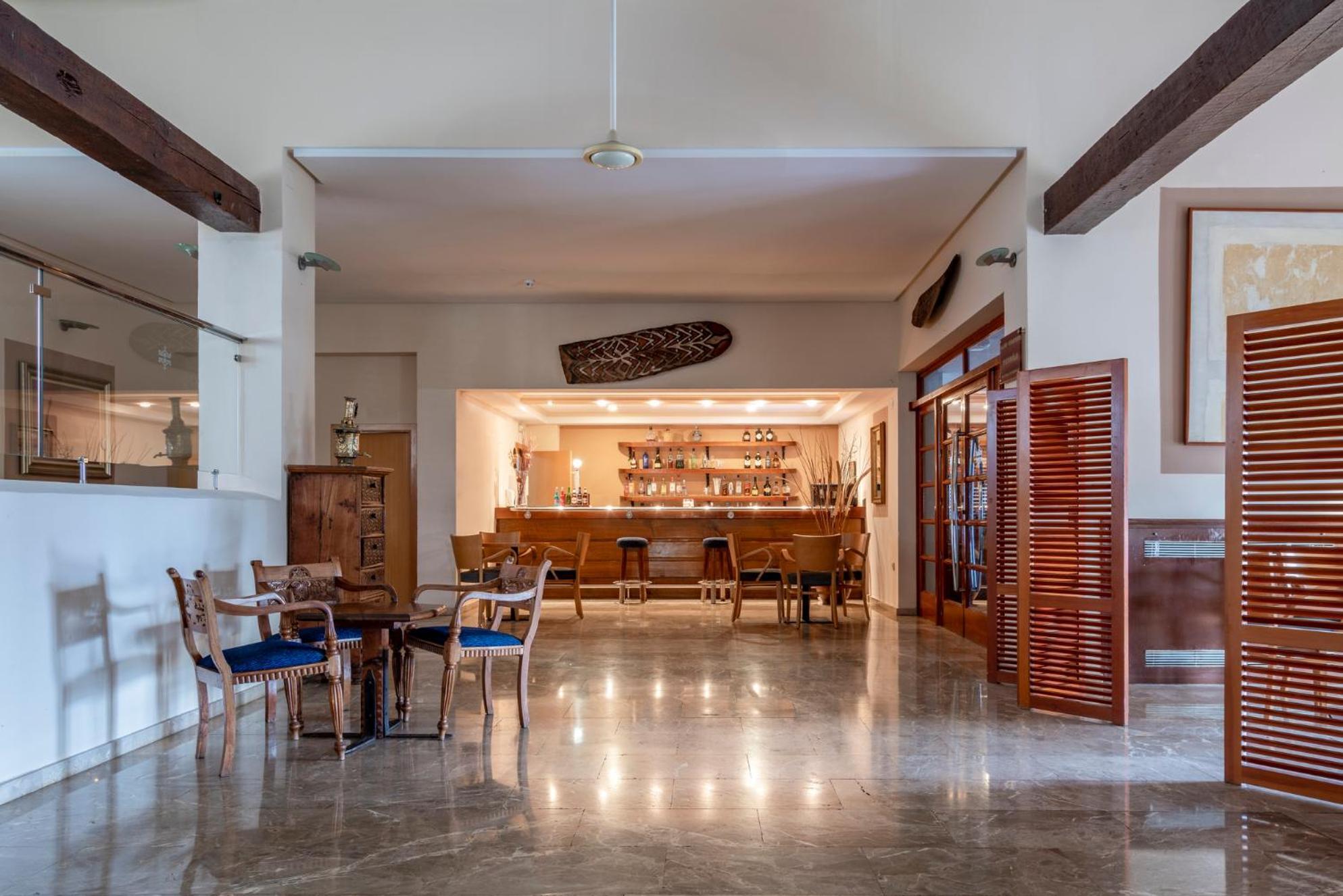 Parador De Мелиля Екстериор снимка