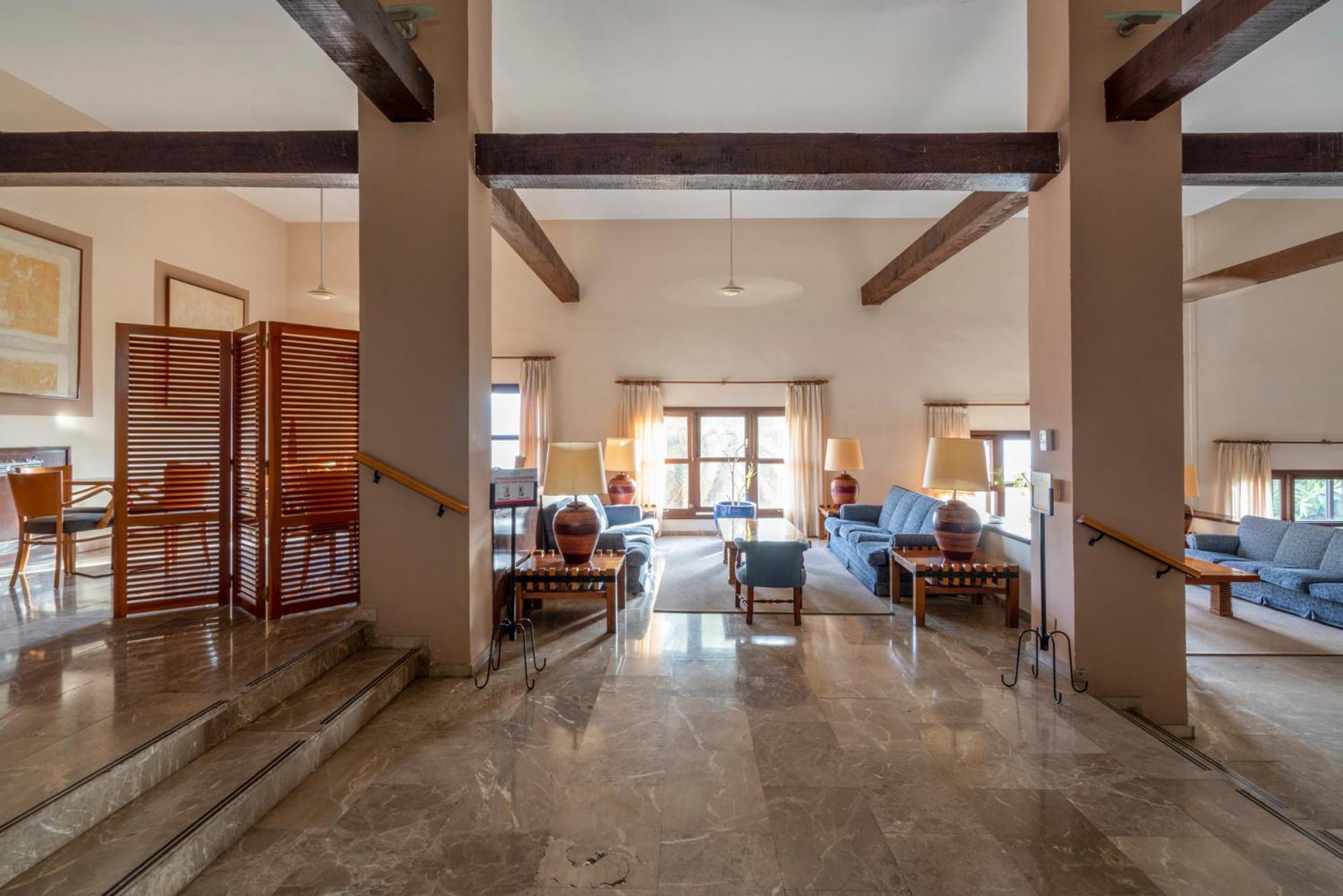 Parador De Мелиля Екстериор снимка